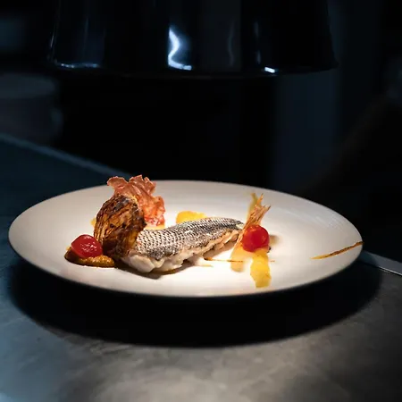 La Desirade - Hotel, & Restaurant מלון 3*