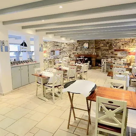 La Desirade - Hotel, & Restaurant 3* בנגור